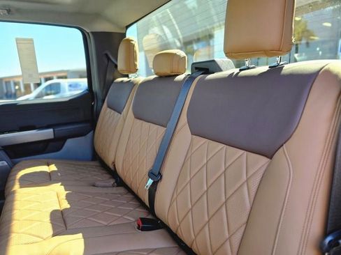 New 2025 Ford F250 XLT w/ Black Appearance Package image 33