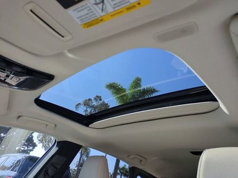 Used 2024 Lexus RX 350 w/ Convenience Package image 25