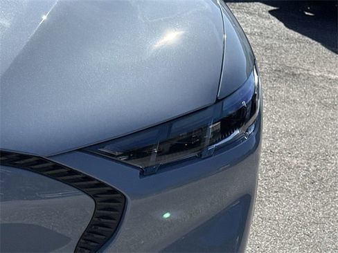 New 2025 Ford Mustang Mach-E Select image 9