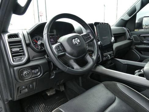 Used 2022 RAM 1500 Laramie AWD/4WD image 25