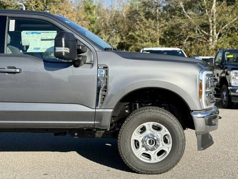 New 2026 Ford F350 XLT w/ XLT Premium Package image 2
