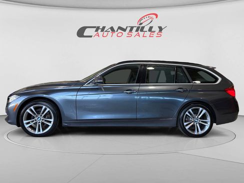 Used 2017 BMW 328d xDrive Wagon AWD/4WD image 2