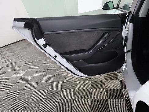 Used 2023 Tesla Model 3 Long Range AWD/4WD image 23