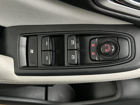 Used 2024 Subaru Forester Premium image 19