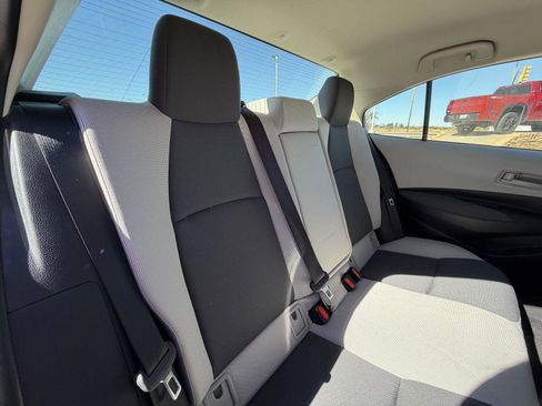 Used 2023 Toyota Corolla LE image 15