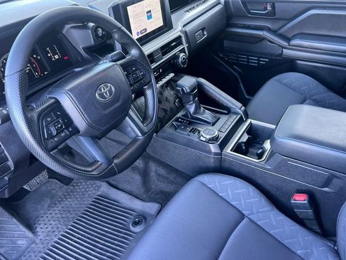 Certified 2025 Toyota Tacoma SR5 image 13