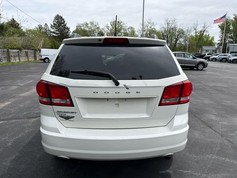 Used 2016 Dodge Journey SE w/ Comfort/Convenience Group AWD/4WD image 4