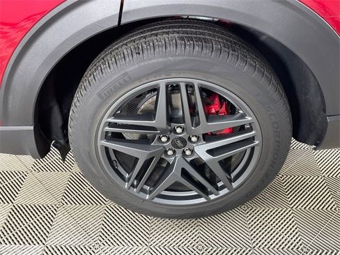 Certified 2025 Ford Explorer ST image 20