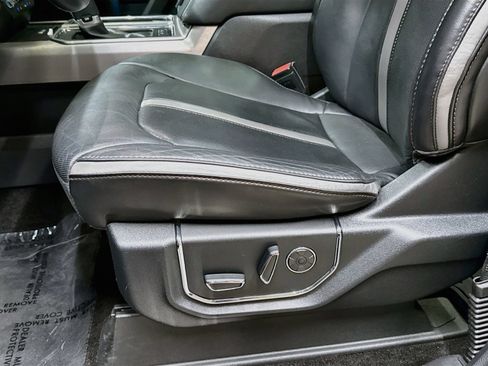 Used 2018 Ford F150 Platinum w/ Technology Package AWD/4WD image 21