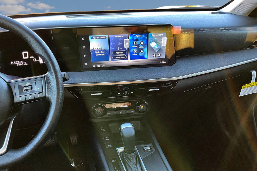 Certified 2026 Nissan Kicks SV FWD image 9
