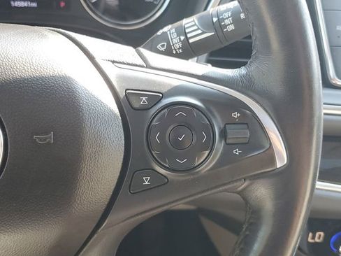 Certified 2020 Buick Enclave Premium w/ Sun and Sites Package AWD/4WD image 25