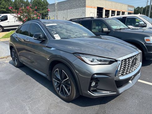 Used 2023 INFINITI QX55 Luxe w/ Cargo Package AWD/4WD image 2