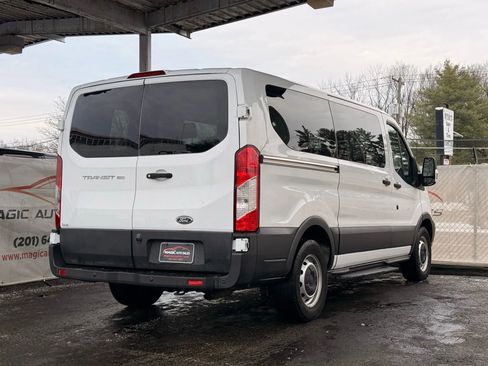 Used 2019 Ford Transit 150 XL image 9