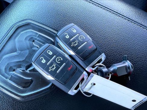 Used 2021 RAM 2500 Laramie image 15