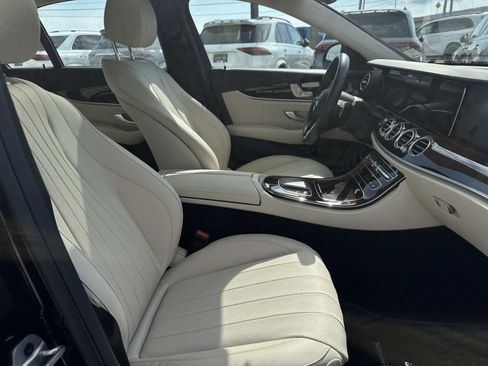Used 2022 Mercedes-Benz E 350 Sedan image 12