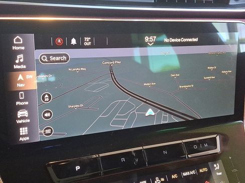 New 2025 Maserati Grecale Modena image 11