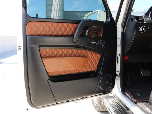 Used 2016 Mercedes-Benz G 63 AMG 4MATIC image 19