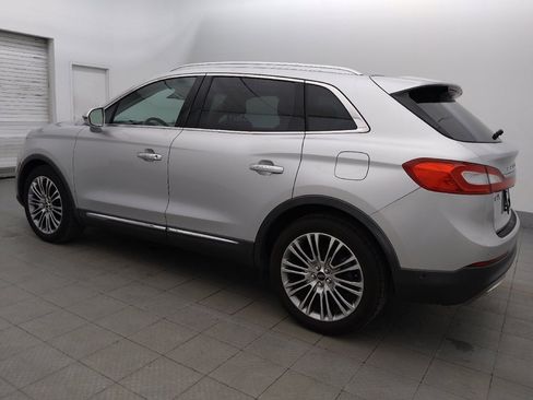 Used 2016 Lincoln MKX Reserve w/ Luxury Package FWD image 3