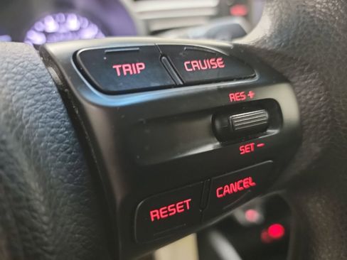 Used 2020 Kia Rio S image 33