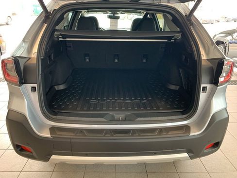 Certified 2025 Subaru Outback Limited image 18