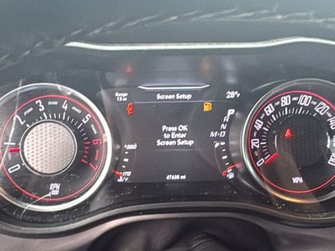 Used 2021 Dodge Challenger R/T Scat Pack w/ Scat Pack Stripe image 11