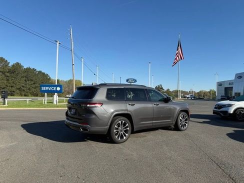 Used 2022 Jeep Grand Cherokee L Overland image 6