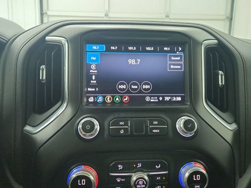Used 2022 GMC Sierra 1500 AT4 w/ AT4 Premium Package AWD/4WD image 26