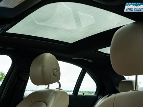 Used 2018 Mercedes-Benz C 300 4MATIC Sedan image 24