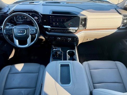 Used 2022 GMC Sierra 1500 SLT w/ SLT Premium Plus Package image 13