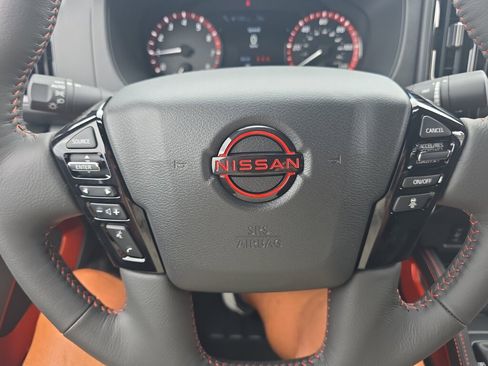 New 2026 Nissan Frontier Pro-X RWD image 8