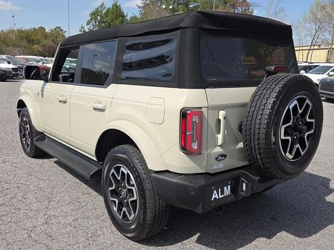 Used 2025 Ford Bronco Outer Banks AWD/4WD image 10