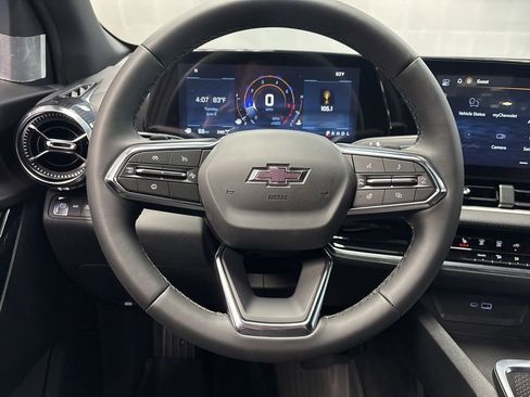 New 2026 Chevrolet Equinox LT w/ Midnight Edition AWD/4WD image 34