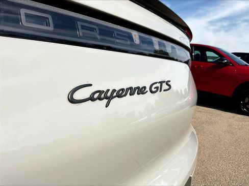 Used 2022 Porsche Cayenne GTS AWD/4WD image 24