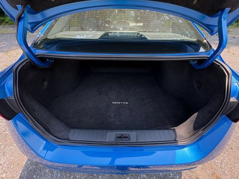 Used 2025 Nissan Sentra SV FWD image 28