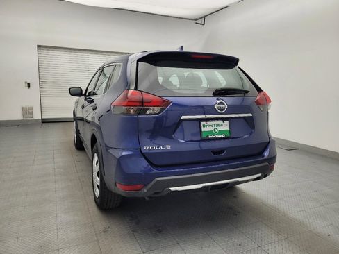 Used 2019 Nissan Rogue S FWD image 6