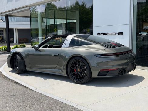 Used 2023 Porsche 911 Targa 4S AWD/4WD image 5