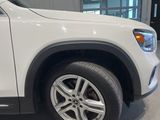 Used 2021 Mercedes-Benz GLB 250 4MATIC w/ Premium Package image 4