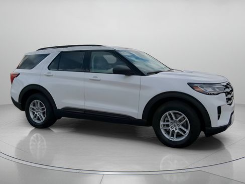 New 2026 Ford Explorer Active image 37