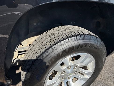 Used 2019 Chevrolet Tahoe LT image 57