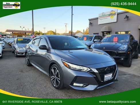 Used 2022 Nissan Sentra SR image 1