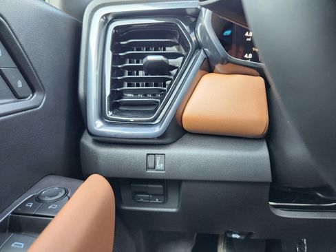 New 2026 GMC Canyon AT4 image 11