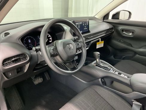 Used 2026 Honda HR-V LX image 17