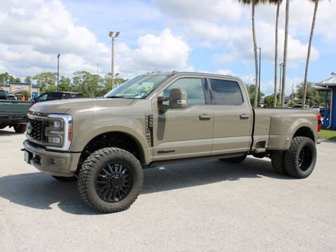 Used 2026 Ford F450 Lariat AWD/4WD image 5