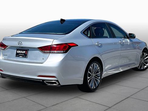 Used 2016 Hyundai Genesis 3.8 w/ Option Group 02 RWD image 13