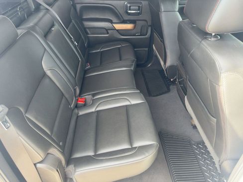 Used 2018 Chevrolet Silverado 1500 LTZ w/ Texas Edition image 28