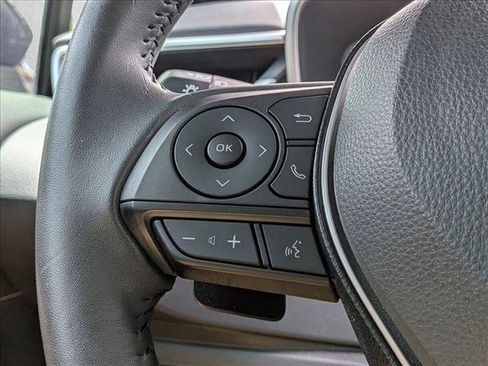 Used 2020 Toyota Corolla SE FWD image 12