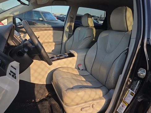 Used 2009 Toyota Venza FWD image 5