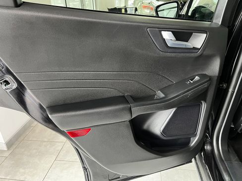 Used 2024 Ford Escape Platinum AWD/4WD image 21