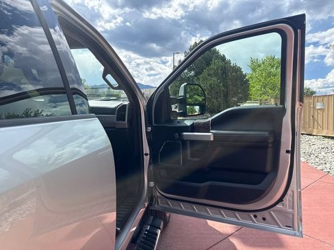 Used 2019 Ford F250 Lariat w/ Tow Technology Bundle AWD/4WD image 26