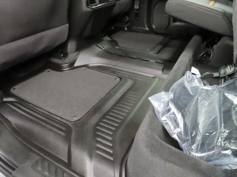 Used 2025 GMC Sierra 2500 AT4 image 77